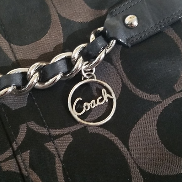 Coach black cross body bag B18 - Picture 2 of 8